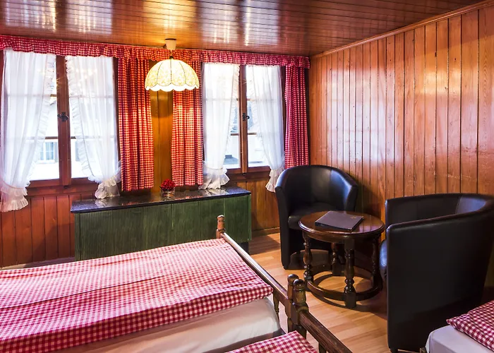 Swiss-Chalet Merlischachen - Historik Chalet-Hotel Lodge